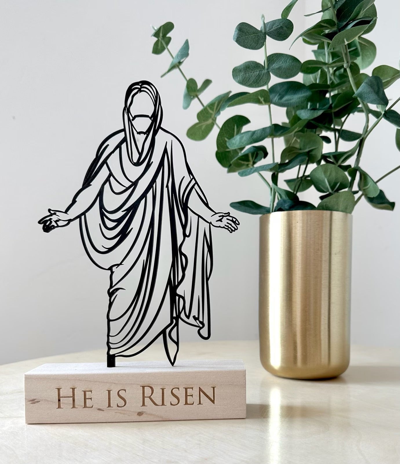 He is Risen Easter Display